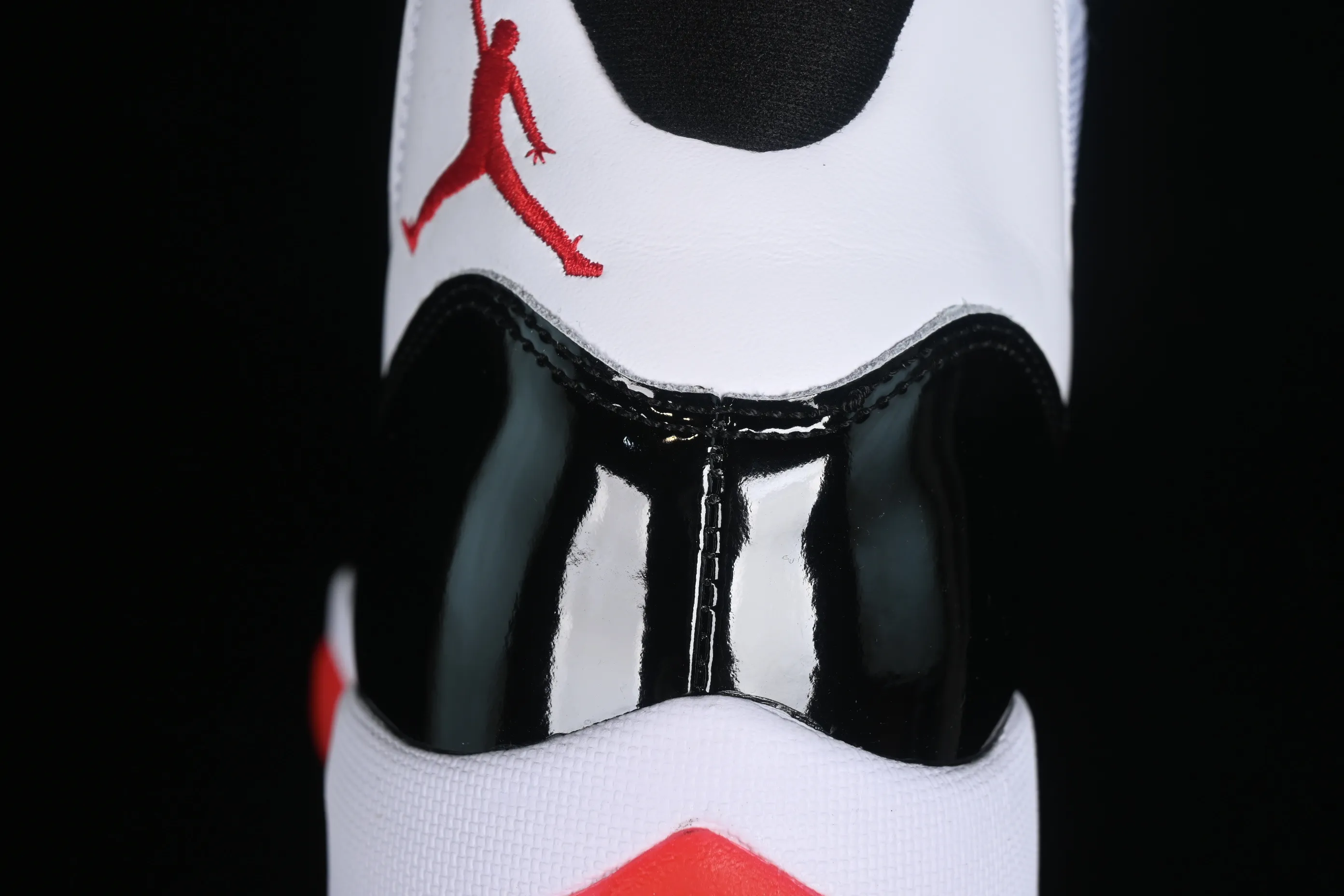 All categories Air Jordan Jordan series basketball shoes Air Jordan 11 Air Jordan 11 Retro AJ11 Joe 11 patent leather black and white red CT8012-106
